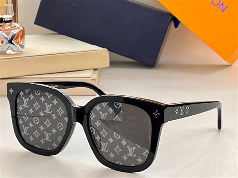 LV sunglass-351